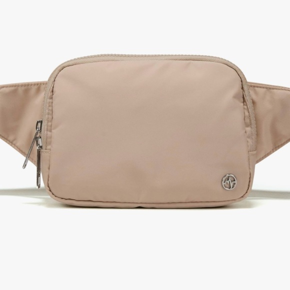 NWT “Raw Linnen” Pander 2L Belt Bag w Silver Zippr. Ofrs welcm, 15% offw2+bndle. - Picture 12 of 13